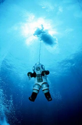 JIM underwater